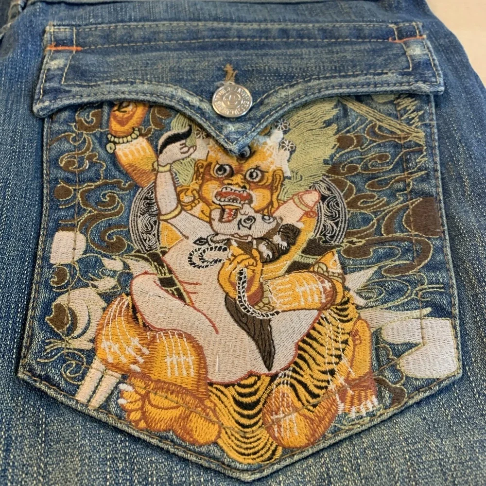 True Religion Flare Twisted Buddha Graphic embroidered‎ pocket USA Y2K